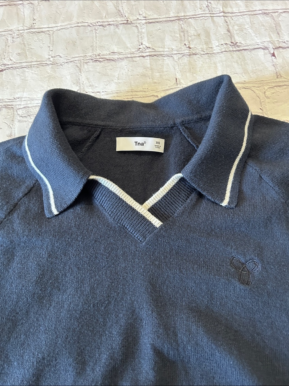 TNA Aritzia Navy Polo Crop Top Sweater with White Trim - XS - Picture 2 of 5